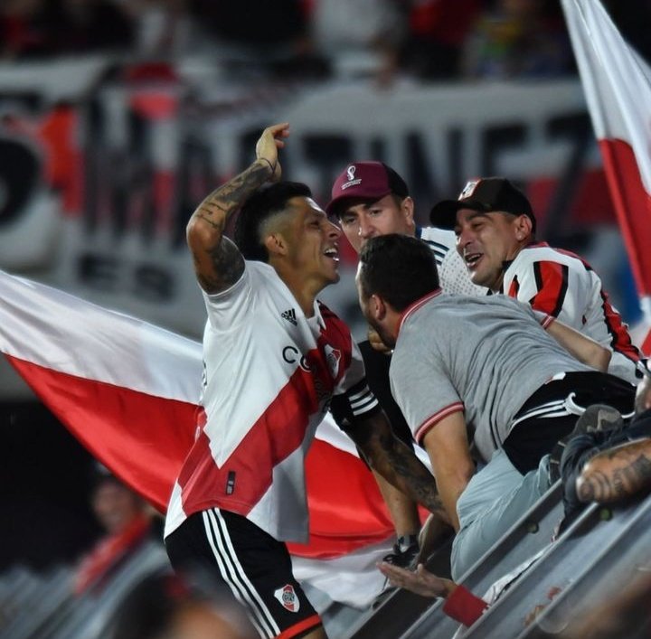 TE DIRÍA QUE SOS EL AMOR DE MI VIDA PERO EXISTE ENZO PÉREZ.