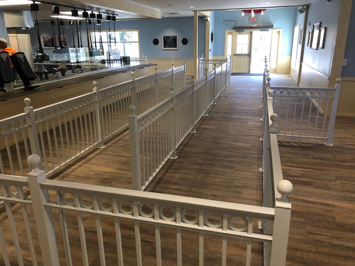 supalumprod's tweet image. Series 9P Picket Railing is our most popular product. Multiple style and color options make this product customizable to any job!

#AluminumRailing #PicketRailing #CustomizeYourRailing