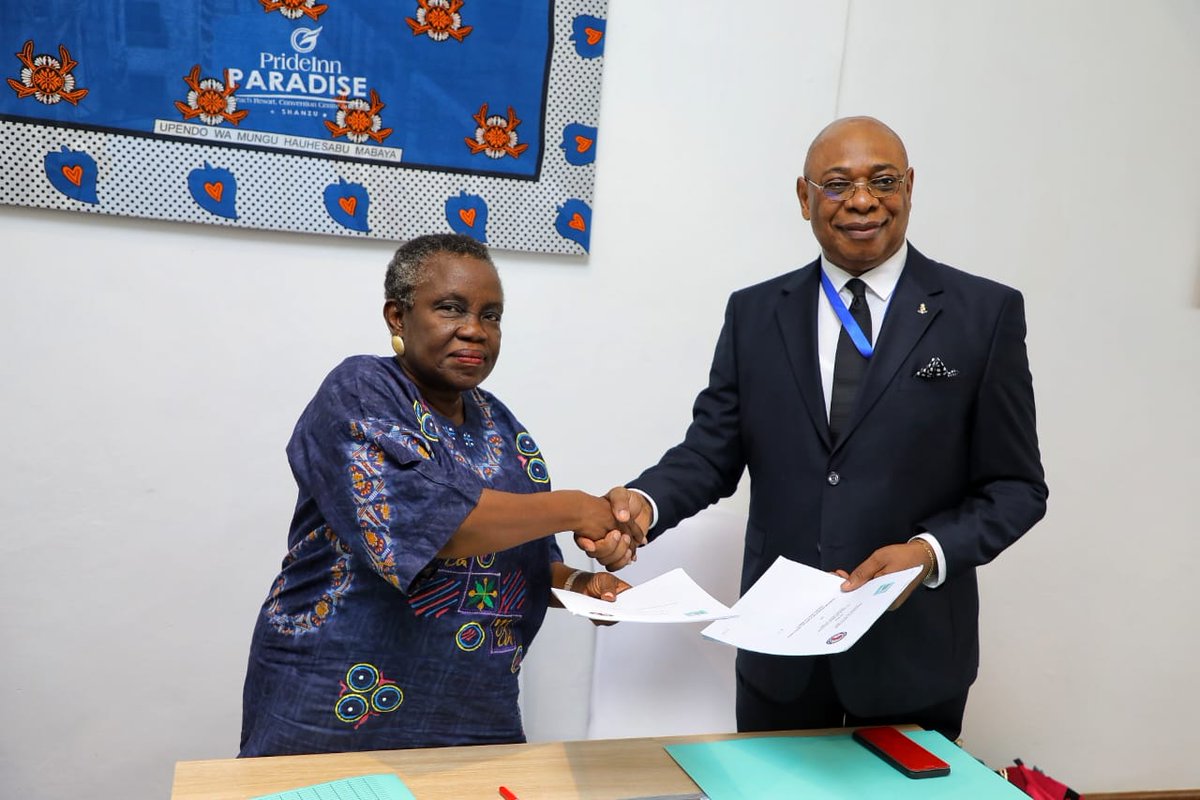maritimafrica's tweet photo. MOWCA signs two Memorandums of Understanding with ISCOS and ASA during the 6th AAMA Conference

https://t.co/p1xOeUOhfn

#maritime #maritimafrica #mowca #news #maritimeindustry #shipping https://t.co/2MpVyPuF75