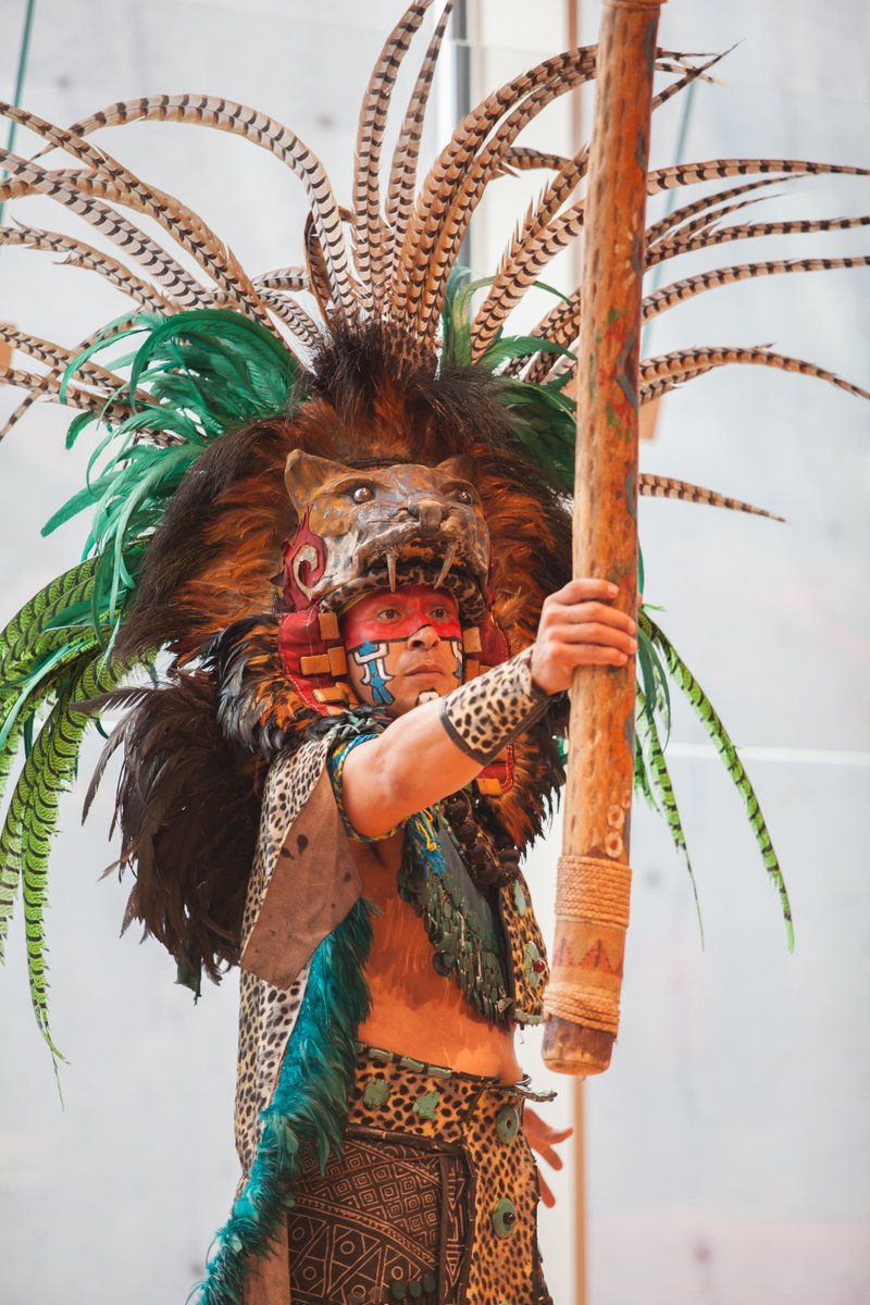 An exciting week of programs for “Lives of the Gods: Divinity in Maya Art” lies ahead! Mark your calendars for these free events. ⬇️