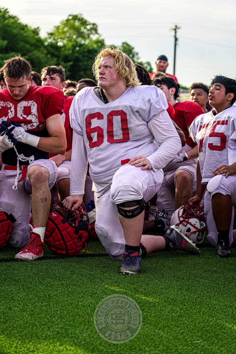 steeleprod_'s tweet photo. Texan Spring ball 23’ 📸 @coach_bpoe @21Reeves @NWTexanFootball @IfeDurodoye @NHSTexans @NISDAthletics @NHSRecruits @NHSTexans https://t.co/gfQ6IHgS1G