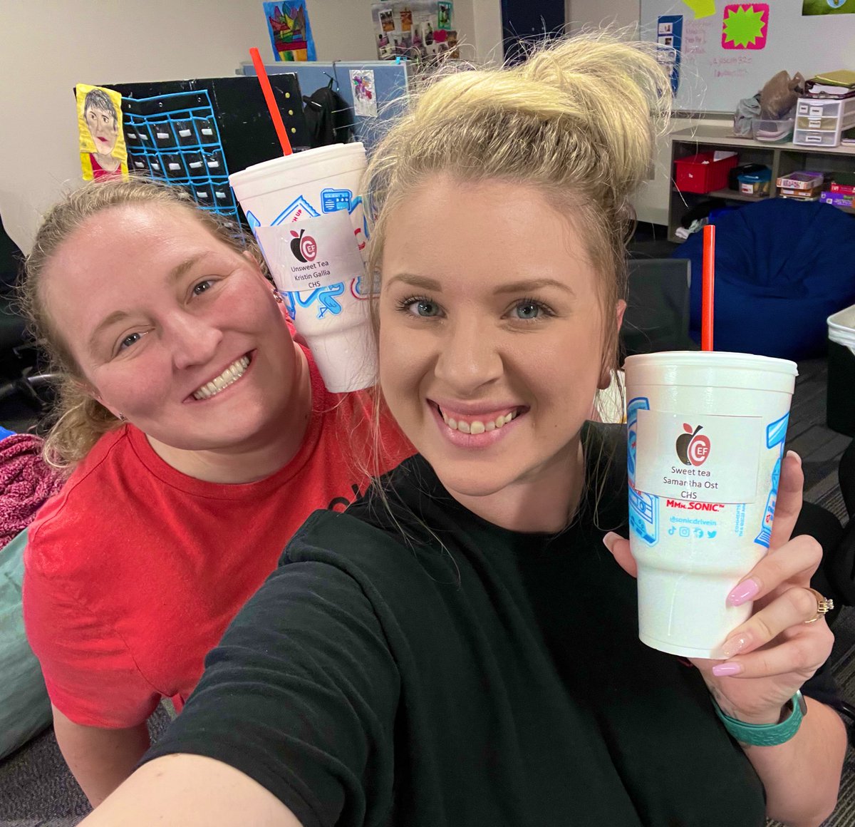 Samantha Huhn tweet media