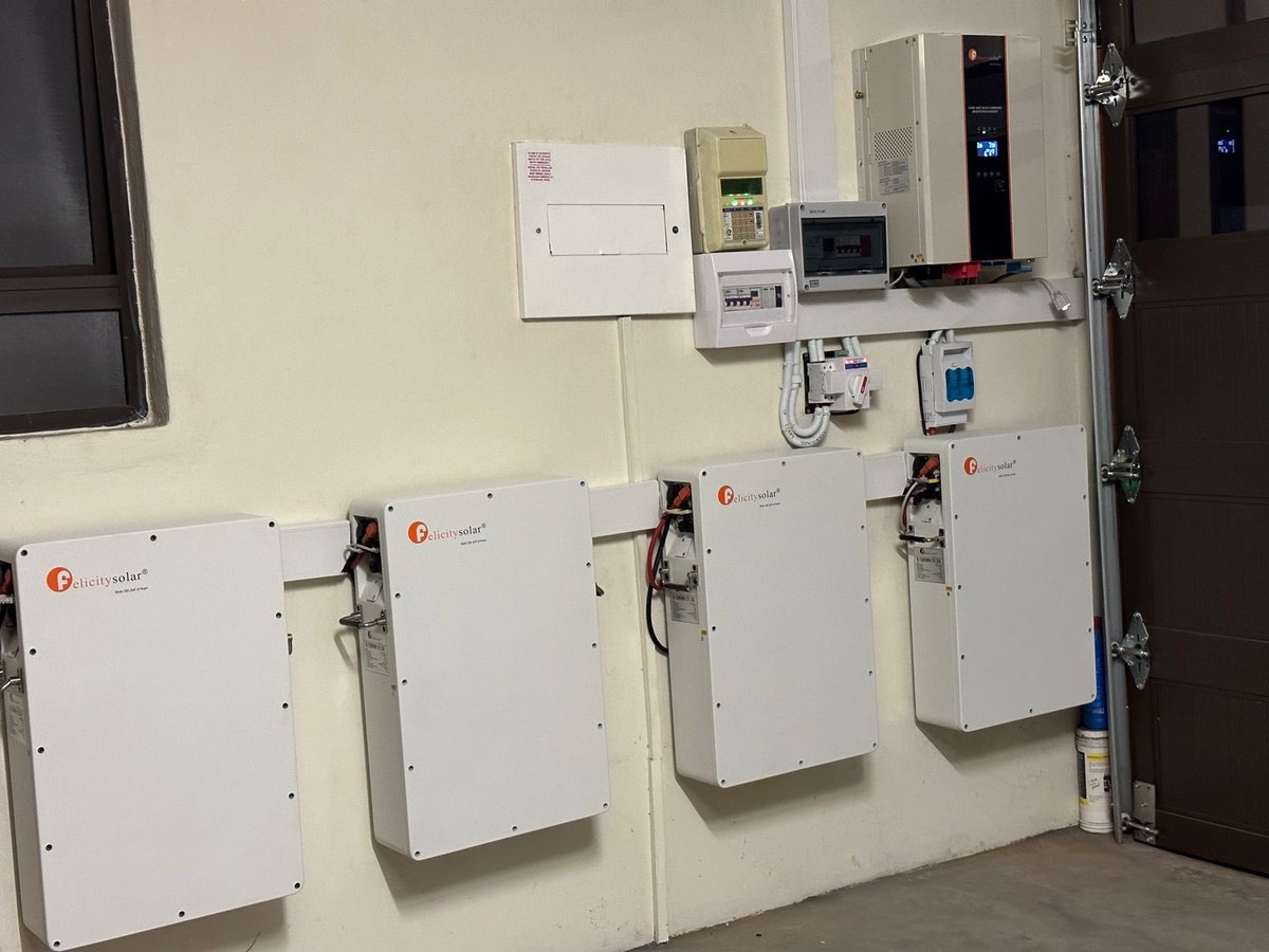 vhusha's tweet photo. 8kva with solar panels https://t.co/4OR5RpZbNu