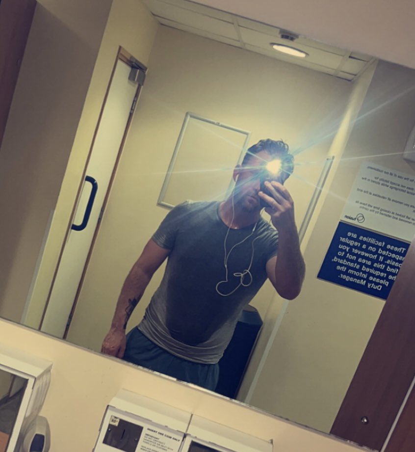 Karlswan17's tweet photo. Another gym session done, getting that sweat on!! Working hard 6 days a week getting myself in the best shape possible ready for next season!!! ⚽️⚽️ https://t.co/QB1AMNpDyk