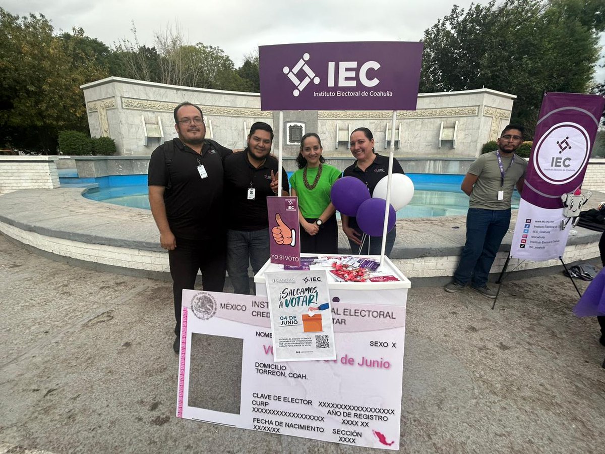 CD11_Coah's tweet photo. Este fin de semana el CDE11 de Torreón participo en la "Feria Democrática" organizada por el @INECoahuila invitando a la ciudadanía a conocer a las y los candidatos de Coahuila a través del programa CONOCELES. @IEC_Coahuila @Letybravoo https://t.co/yg1FvSL5p8