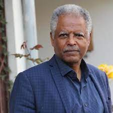 AbrarSuleiman's tweet photo. ትናንትንም ነገንም ማየት የማይችል ብልጽግና!

ጋዜጠኛ ጎበዜ ሲሳይን ለማሸማቀቅ ከሆነ ምታስቡት እኛ ደሞ ህወሀት "አሸባሪውን አንዳርጋቸው ጽጌ ከየመን ያዝነው" ባለ 1 አመት መባረሩን እናስታውሳለን!

በተረኝነት የታሰራችሁት እናንተ ናችሁ!
ደና ደሩ https://t.co/TBvDJuMZ1e