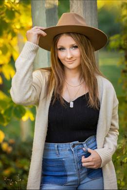 ClassicalChris2's tweet photo. Caylinn has attended CCA for thirteen years, beginning in kindergarten. Her love for art, fashion, and design has inspired her to move closer toward attending Irvine Valley College to get her degree in the Arts.  

#thisiscca #classof2023 #classicaleducation https://t.co/Xz1A5qwoWh