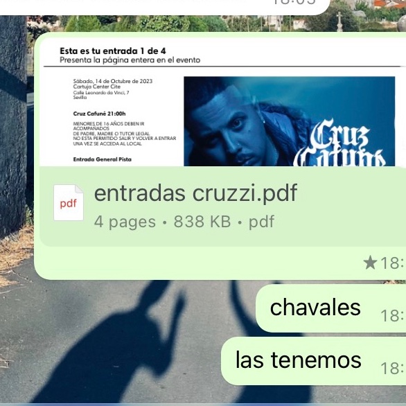 irenecaloz's tweet photo. supongo que al final la felicidad es esto: https://t.co/VGUpiKbgbX