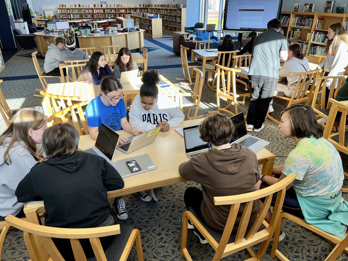 It’s a digital Library Escape Room Day for 8th grade in the Media Center. Who will be the first to escape the library? <a href="/Oakview_MS/">Oakview MS</a> <a href="/LkOrionSchools/">Lake Orion Community Schools</a>