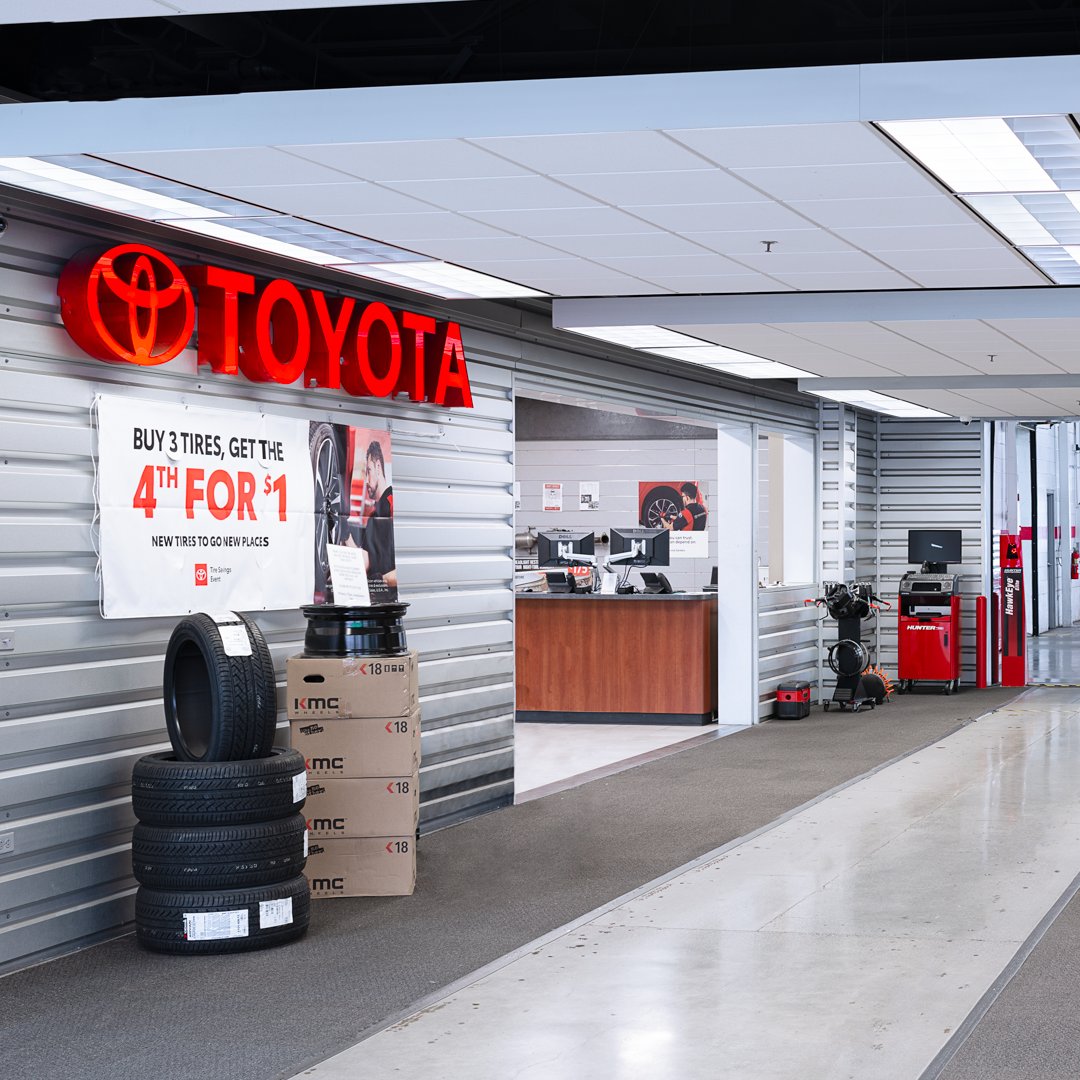 We are all about one-stop shopping. Stop in for an oil change and check out our incentives and competitive pricing for all your service needs such as tires, brakes, and battery replacement! 

Learn more about our service specials at rodlandtoyota.com/service/