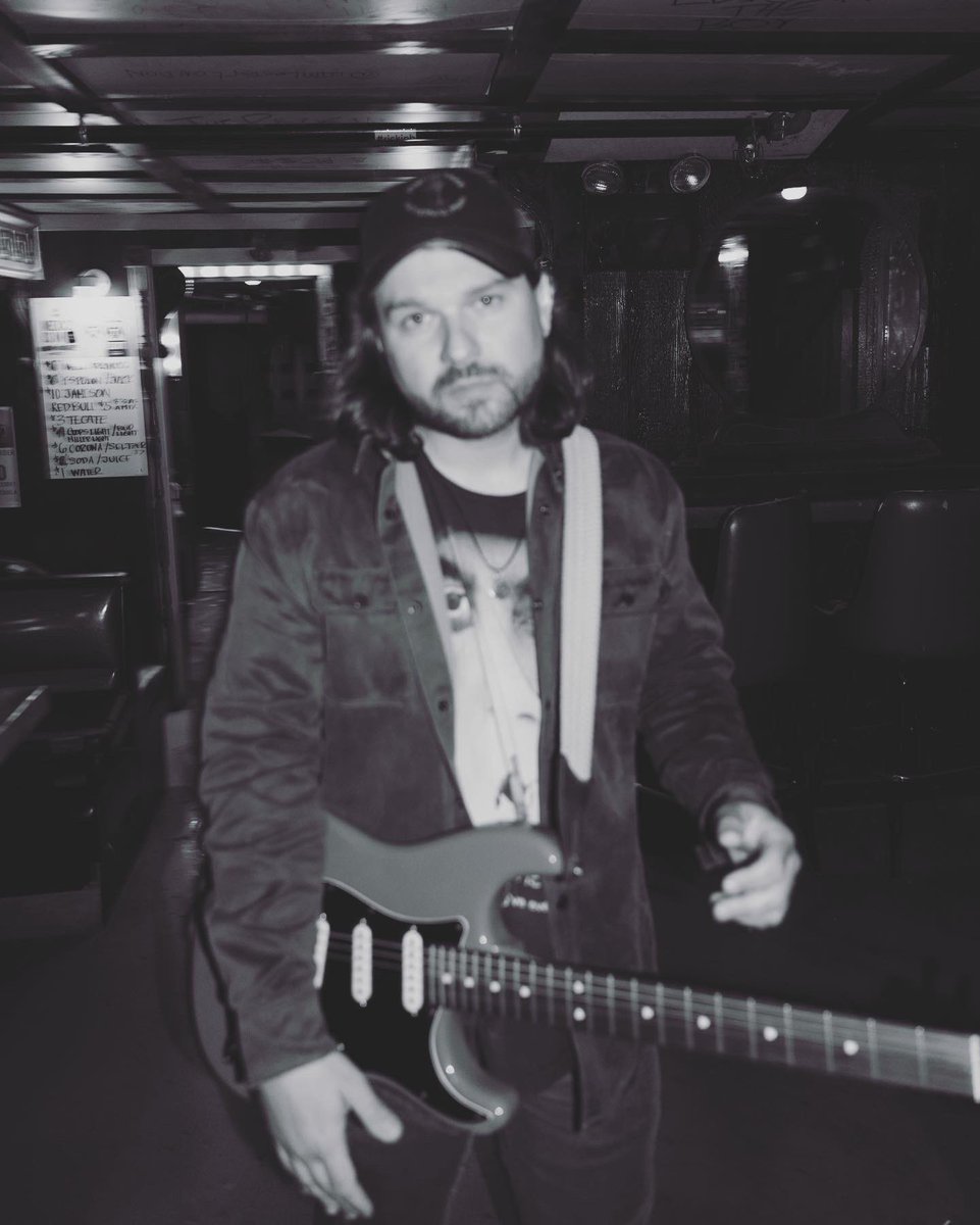 bornwobonesband's tweet image. philly photo dump featuring sam going ham on a sammy 

madison mckenna with the 📸