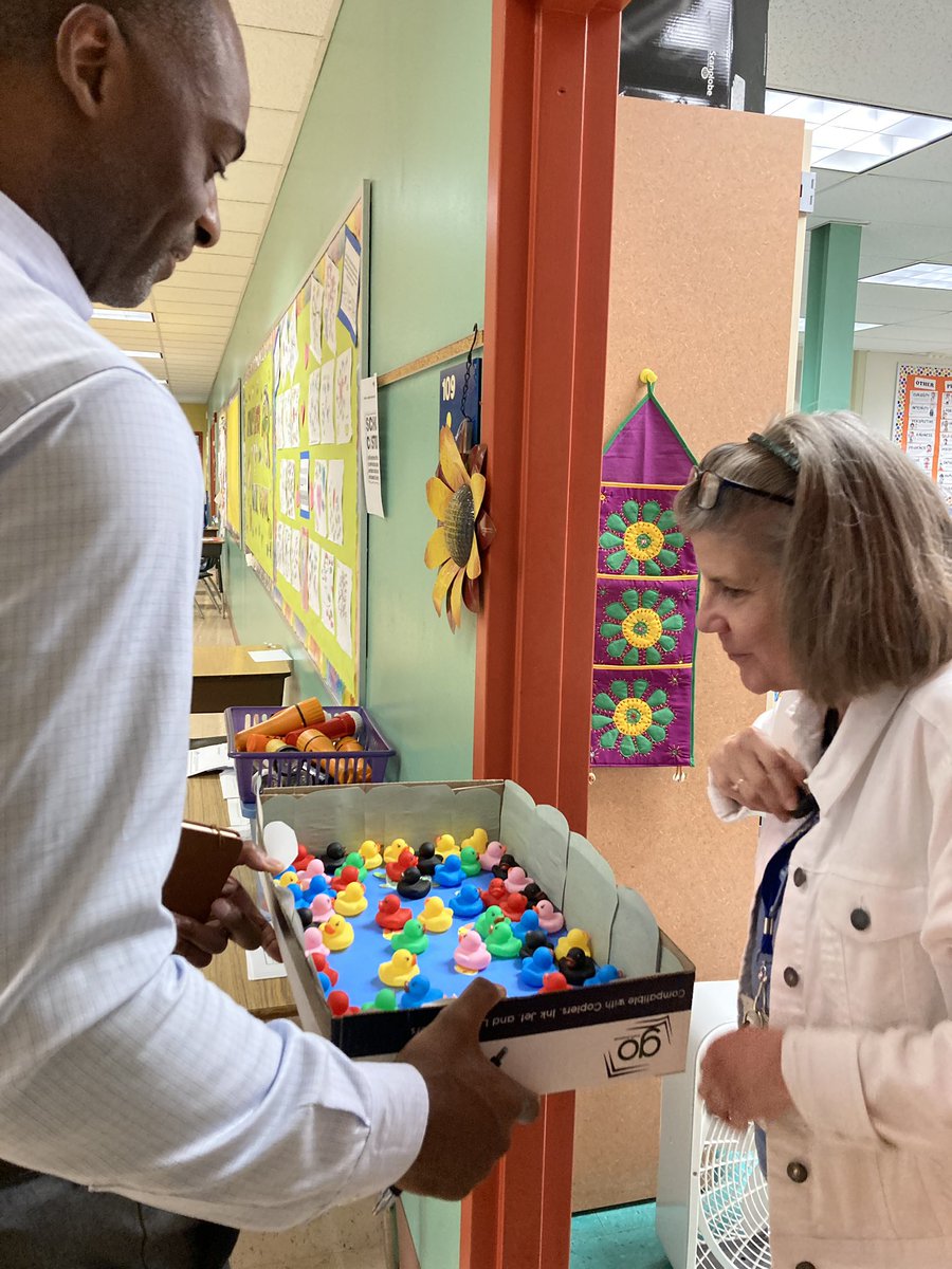 Michele Maurer tweet media