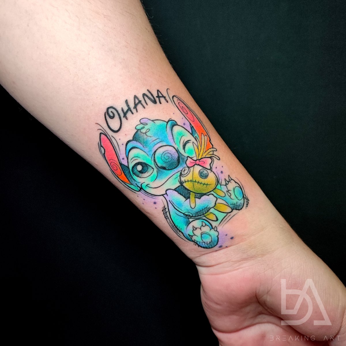 Breaking Art Tattoo tweet media