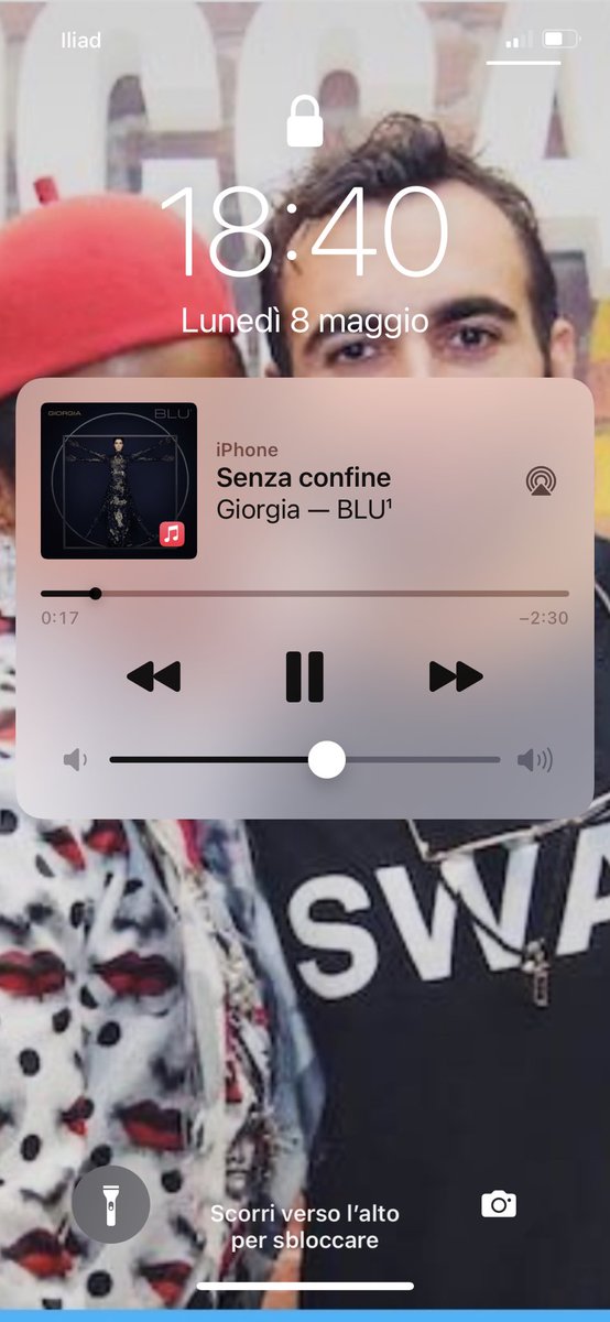 ElenaRed2712's tweet photo. CA PO LA VO RO @Giorgia #SenzaConfine #Blu1 🎶🔝 ❤️ https://t.co/5CwDEvr7Bs