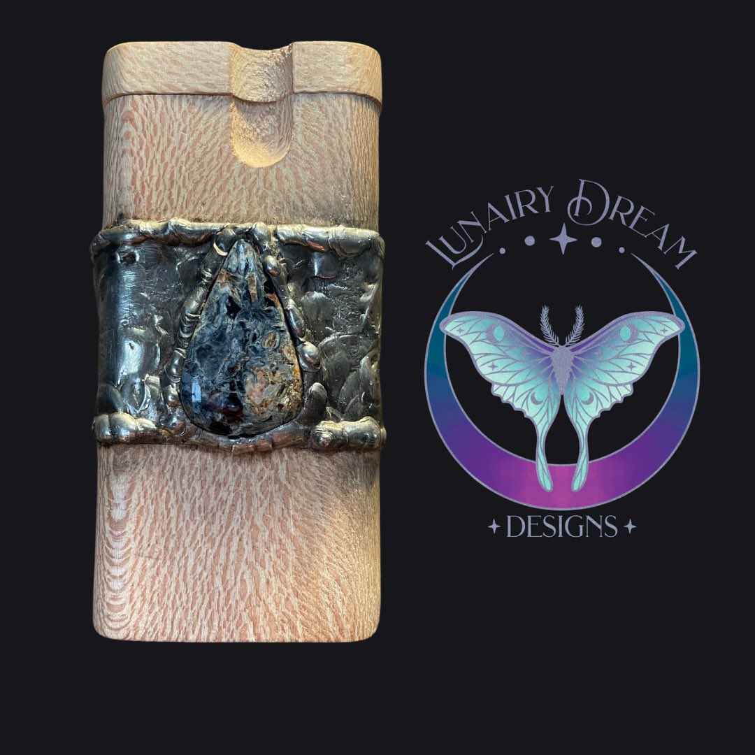 BakerCurtisCC's tweet photo. SOLD @LunairyDream DM for other dug-outs!🦋 #BakerCurtis https://t.co/U6adAOiKiV