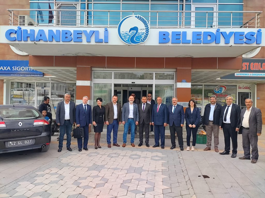 VasylBodnar's tweet photo. Bugün Kamyanets Podilskıy şehrimizle Cihanbeyli Belediyesi arasında partnerlik anlaşması imzaladık. 
Ortak tarihi miraslara sahip toplumlarımız arasında iletişimi güçlendirmeye, ülkelerimiz arasında işbirliğini geliştirmeye devam edeceğiz. İki tarafa da hayırlı uğurlu olsun 🇹🇷🇺🇦 https://t.co/ioUr9AQyyD