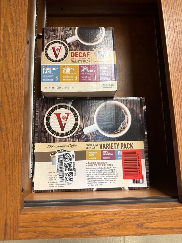 Thank you Weiss PTO and families for stocking the lounge and fridge with snacks and drinks 🥤!