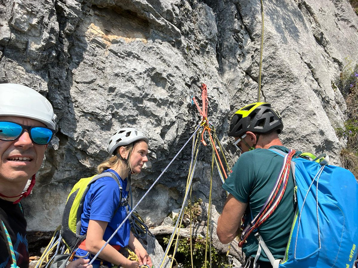 LpliviaLivia's tweet photo. Respect!
AR1 @CAI150 
#loveclimbing #Arco https://t.co/mW3LMShgN0