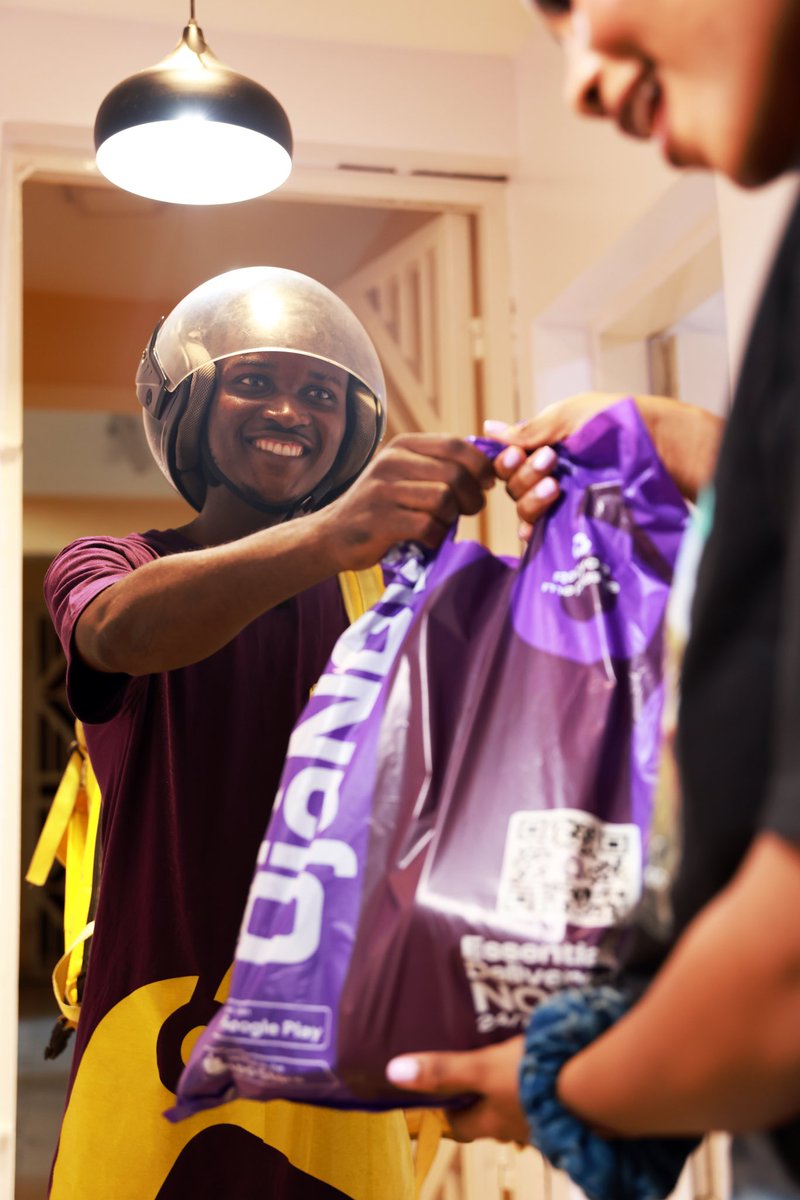 ojanowapp's tweet photo. When it comes to putting a smile on your face, you can count on us😊
#fastdelivery #wecare #ojanow #shoppingapp #lagosbusiness https://t.co/EZtBVJHUrG