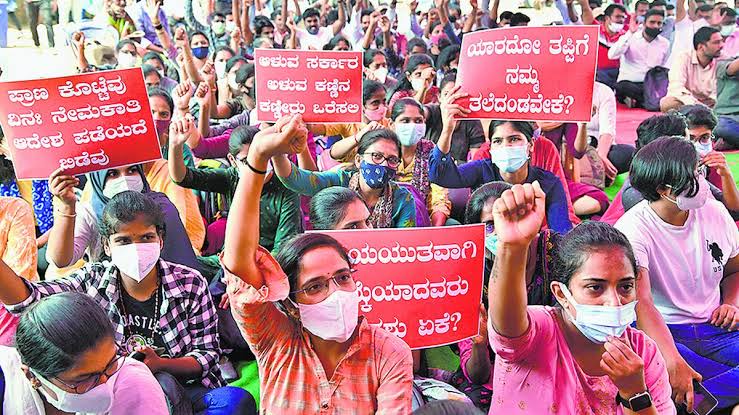 Commonman47's tweet photo. @astitvam ನಿನ್ನ ಒಂದು ವೋಟು #PSI_SCAM #KarnatakaAssemblyElection2023 https://t.co/yTFJadTi2w