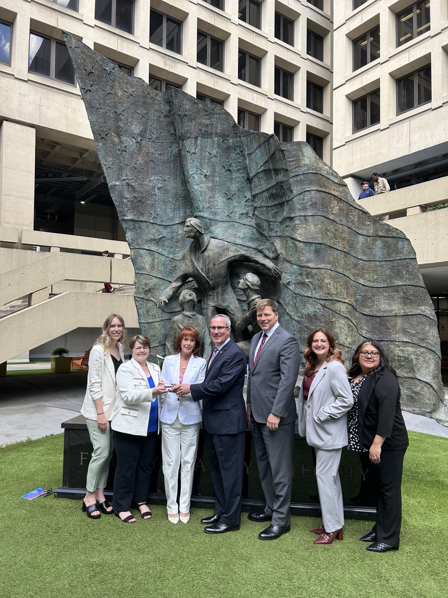 <a href="/CCAOKC/">Catholic Charities OKC</a> is this year's #FBI Director's Community Leadership Award recipient, for their work toward eliminating the underlying causes of poverty and injustice by providing vital services to those in need throughout central and western #Oklahoma. #Congratulations to the team!