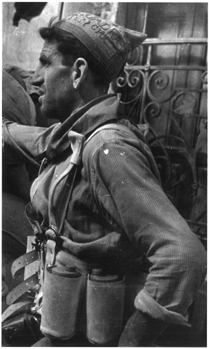 📸La fotografía inédita de un miliciano de la Guerra Civil hecha por Robert Capa y Gerda Taro en Toledo

📌 Rescatada por el blog <a href="/Toledo_GCE/">Toledo GCE</a> 

📲 encastillalamancha.es/cultura-cat/fo…