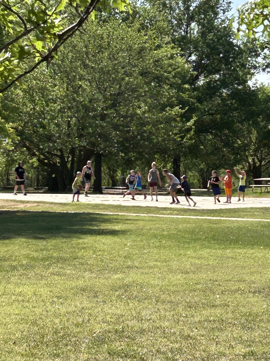 GardenPlainAD's tweet photo. What happens when your HS kids are outside playing basketball and the 3rd grade wants to join in. They play a game of full court and include them. Another one of the million reasons to love our town. https://t.co/m7UP6ox38I