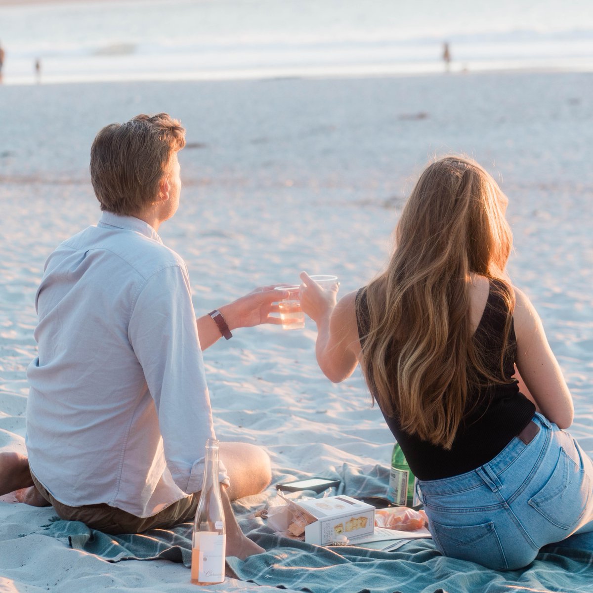 La Playa Hotel tweet media