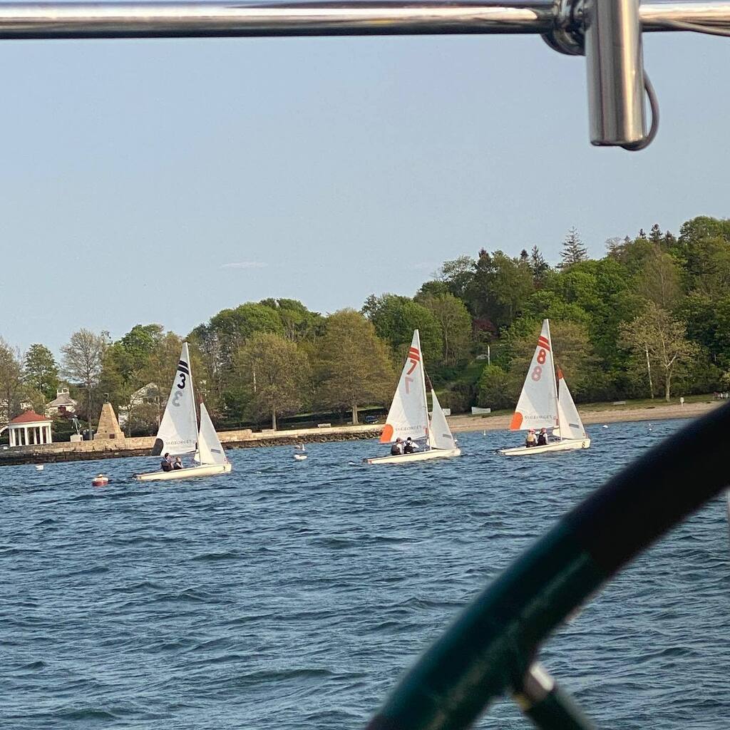 eLearningChris's tweet image. Oh my… the woman’s sailing team just sailed super close … and I think that … if these boys ever move off the boat .. and if I ever meat a woman who has her captain’s license I might actually go out on a date.  But … that seems unrealistic.