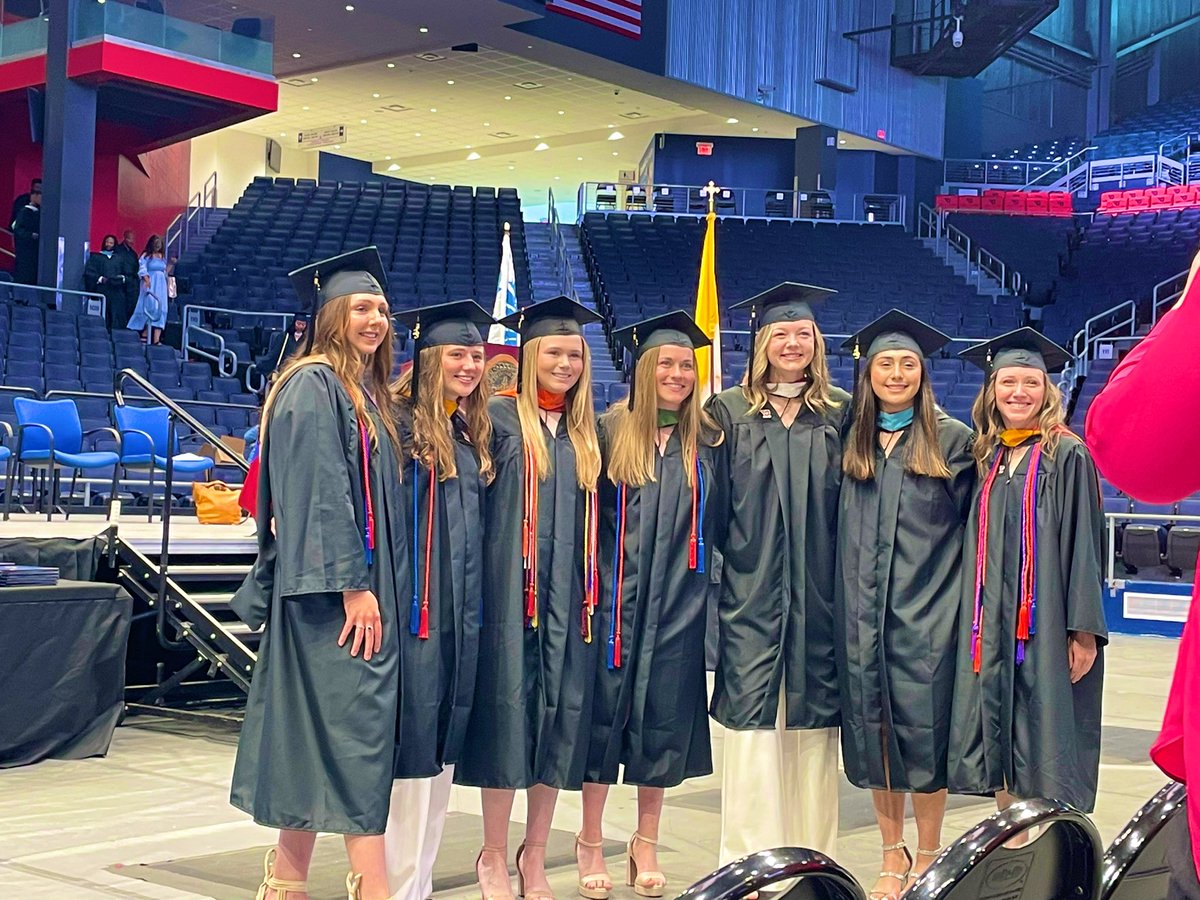 cacini_jr's tweet photo. What an amazing day!
Alyss you did it! Two degrees and 5 years of softball an absolute incredible journey… I can’t be more proud of you as a kind and resilient woman!
❤️💙
Thanks UD for all that you have given her!
#Flyer23Grad
UD 🥎
@FlyerSoftball lets keep it going! https://t.co/6fBfJZt0Jy