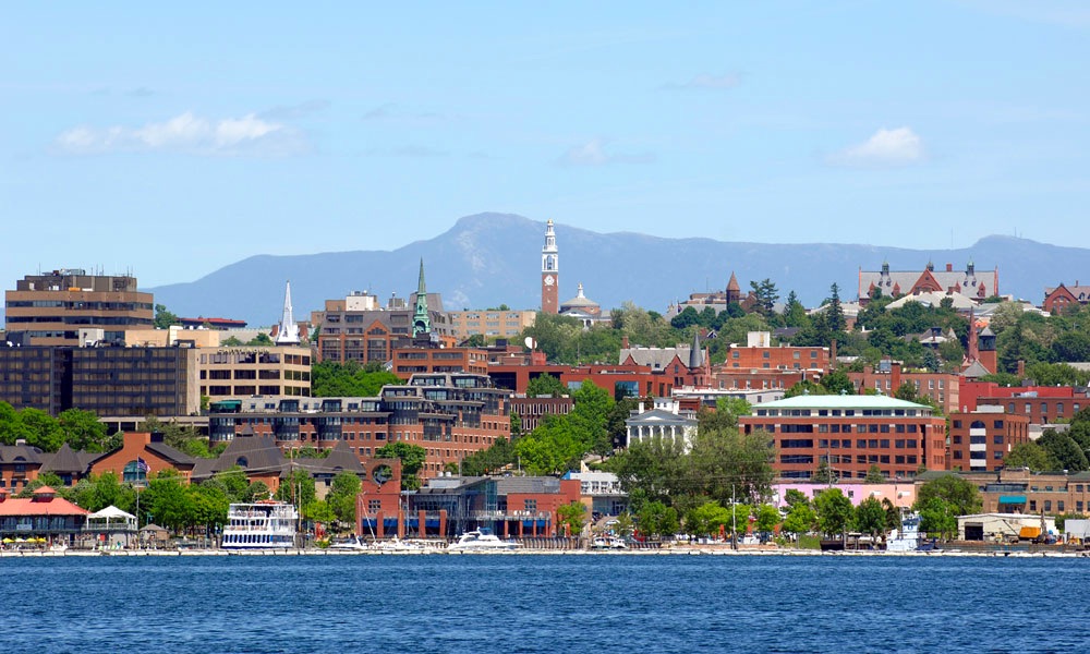 Big news! After spending the last decade working with the amazing students, staff, and faculty at Loyola New Orleans <a href="/LOYNO_COB/">LOYNO COB</a> <a href="/loyno/">loyno</a> I'm thrilled to announce that I will be joining the faculty at the University of Vermont Grossman School of Business <a href="/uvmvermont/">University of Vermont</a> <a href="/UVMBizSchool/">UVM Grossman</a>