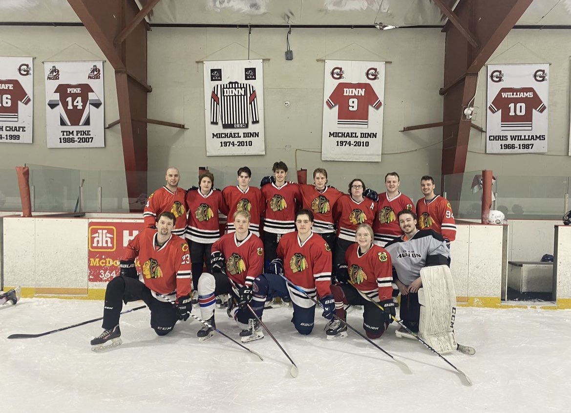 HkyNL_Officials's tweet photo. Pictured below are the Northeast Eagles, Paradise Warriors, CeeBees Minor and St Johns Minor competing in the 1st annual ⁦@MikesCrewNL⁩ tournament https://t.co/MVhABPASjR