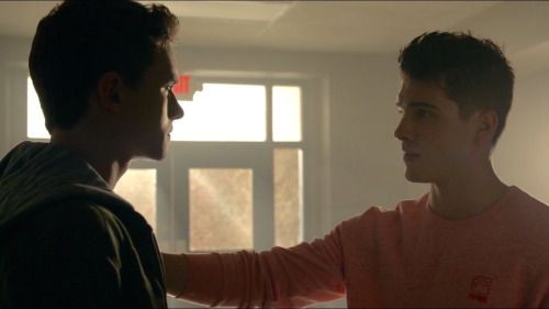 puppy pack as text messages (a thread)