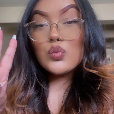 gaaabbbbsssss's tweet photo. #NewProfilePic https://t.co/nAuY6JWvic