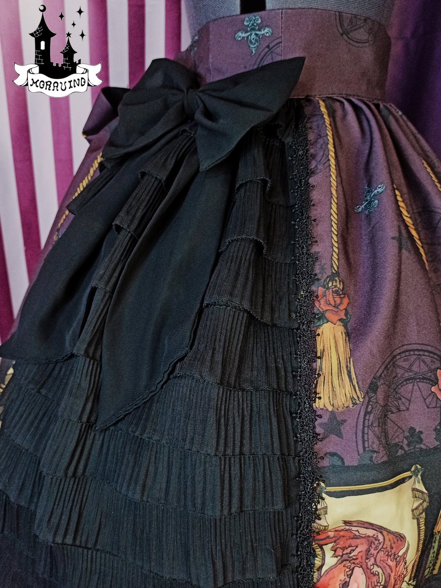 Moravind1's tweet photo. Beautiful and mysterious skirt "Secret of the magic castle Moravind " for sale! ~🖤🌚
Price 49$! 
very tasty price, isn't it?🌚🌚🌚
If you are interested in this ad, then be sure to write in private messages 💜💜💜
#moravind #lolitafashion #lolitadress #witchlolita #witch #jsf https://t.co/xrikFWUFxh