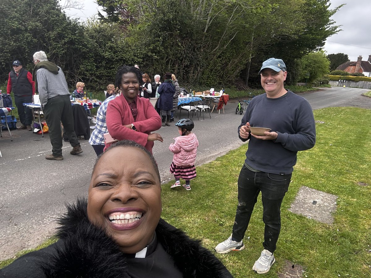 marthamutikani's tweet photo. Awesome #isfield #coronationstreetparty blessed gathering’s thanks to all who made this possible! https://t.co/xK01TObGDD