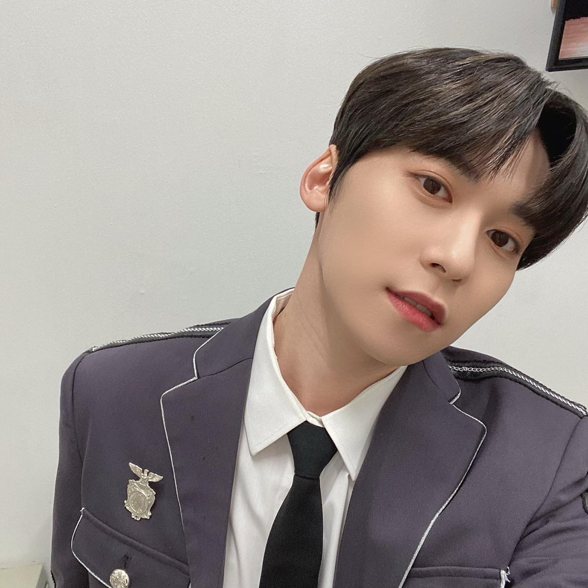 glttrbld's tweet photo. 🌕⠀·  [  GLITTƎЯ𝗕𝗟𝗢𝗢𝗗  ]   袖⠀ #GYUL⠀  :⠀ updɑte   ›   ⁦#𝕏𝐆IRLS1st𝐂B⁩    ˖    #𝔐ASCARAㅡ𝔾ANG⁩   ˒

Me contaron que la guapa de @XGIRLSTW⁩ estaba de regreso, así que bien guapo me puse para disfrutar de este día junto a las más hermosas https://t.co/arDaYtidXZ