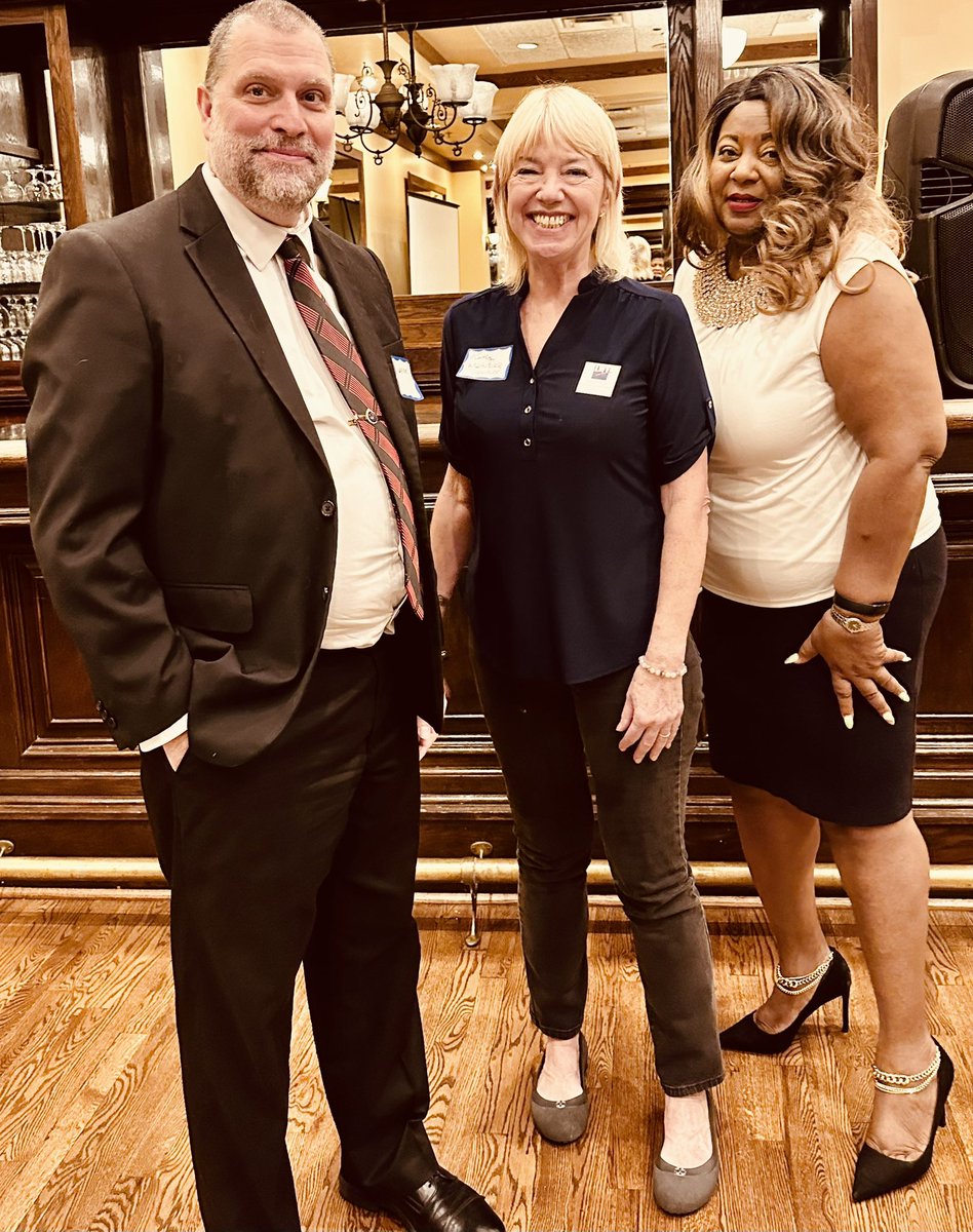 GClarkDickson's tweet photo. The League of Women Voters National Capital Area, representing the DMV,hosted their Annual Convention with a focus on “Collaboration between Mental Health Professionals and Law Enforcement”. Our outstanding speakers, Dr. Crystal Kuykendall &amp; Wayne Silver inspired our attendees. https://t.co/oYSSdjEz22