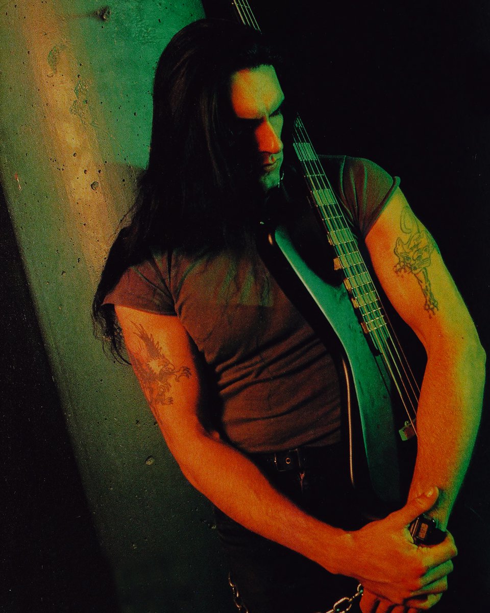 hit_parader's tweet image. "Don't mistake lack of talent for genius." 

Peter Steele of Type O Negative from Hit Parader January, 1997. 

#typeonegative #petersteele #hitparader #hitparadermagazine #heavymetal #bass #bloodykisses #roadrunner #gothic #drabfour
