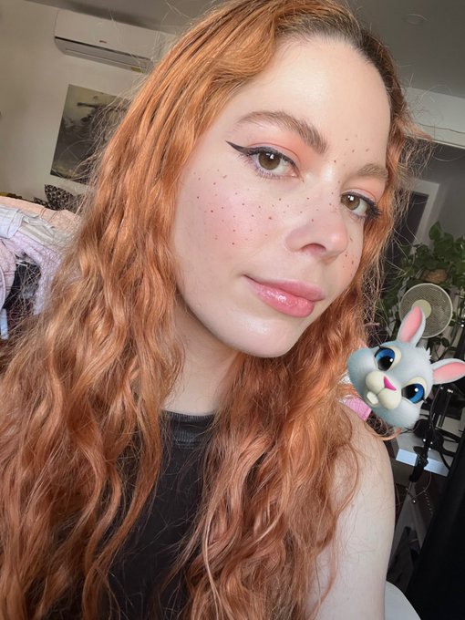 Should I get bangs? https://t.co/hLn1nEDiid<a href="/tag/mvsales"class="tags"><span>#mvsales</span></a>