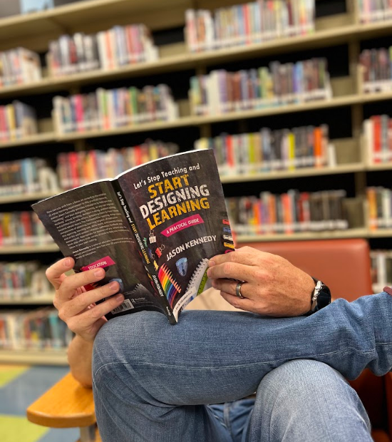 letsquitteachin's tweet photo. Get the word out! The book is now released!

Looking forward to hearing your thoughts &amp; feedback as well as working with schools &amp; districts to make learning the job.

Remember to use code EFL01 at checkout for 20% off until August.
https://t.co/zPJnfWG8e3 https://t.co/hUV7ksB8Ip