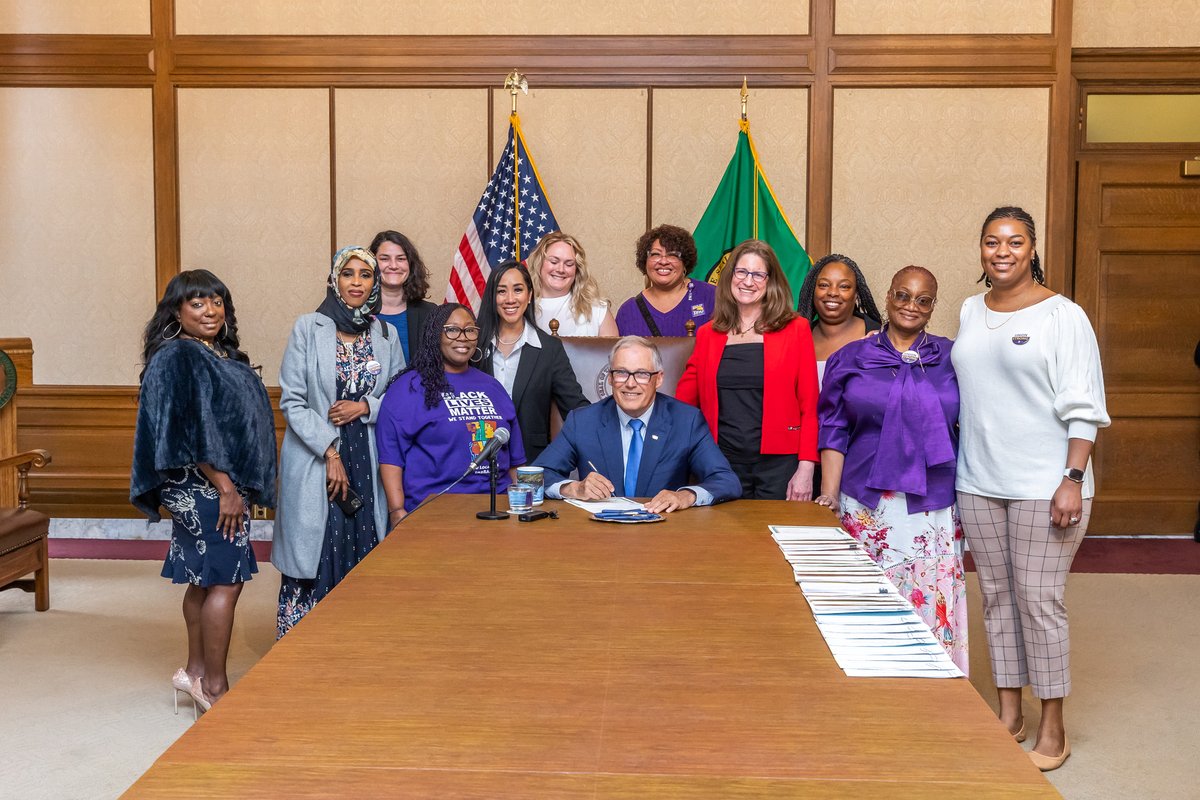 (1/2) Families in WA will have greater access to affordable childcare options! 🎉The Gov signed HB1199 into law, sponsored by Rep. Senn.