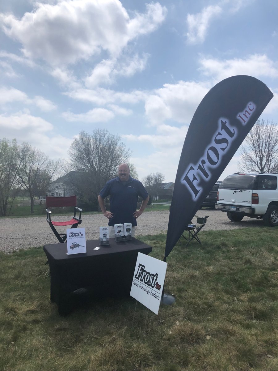 FrostSprayTech's tweet image. Cloudy days are perfect for a vendor event! @MnGCSA Carnival and golf event. #SprayTechnology #BeautifulDay #GolfCourseSuperintendent