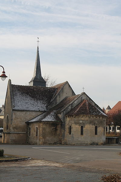 MonumentumFr's tweet photo. Eglise Saint-Martin à #Garchy (#Nièvre) Construction XIIe siècle;XVIe siècle. Eglise : classement par arrêté du 19 novembre 1910.
Suite 👉 https://t.co/MLz8KBOvfD
#Patrimoine #MonumentHistorique https://t.co/VtsVKY7z8m