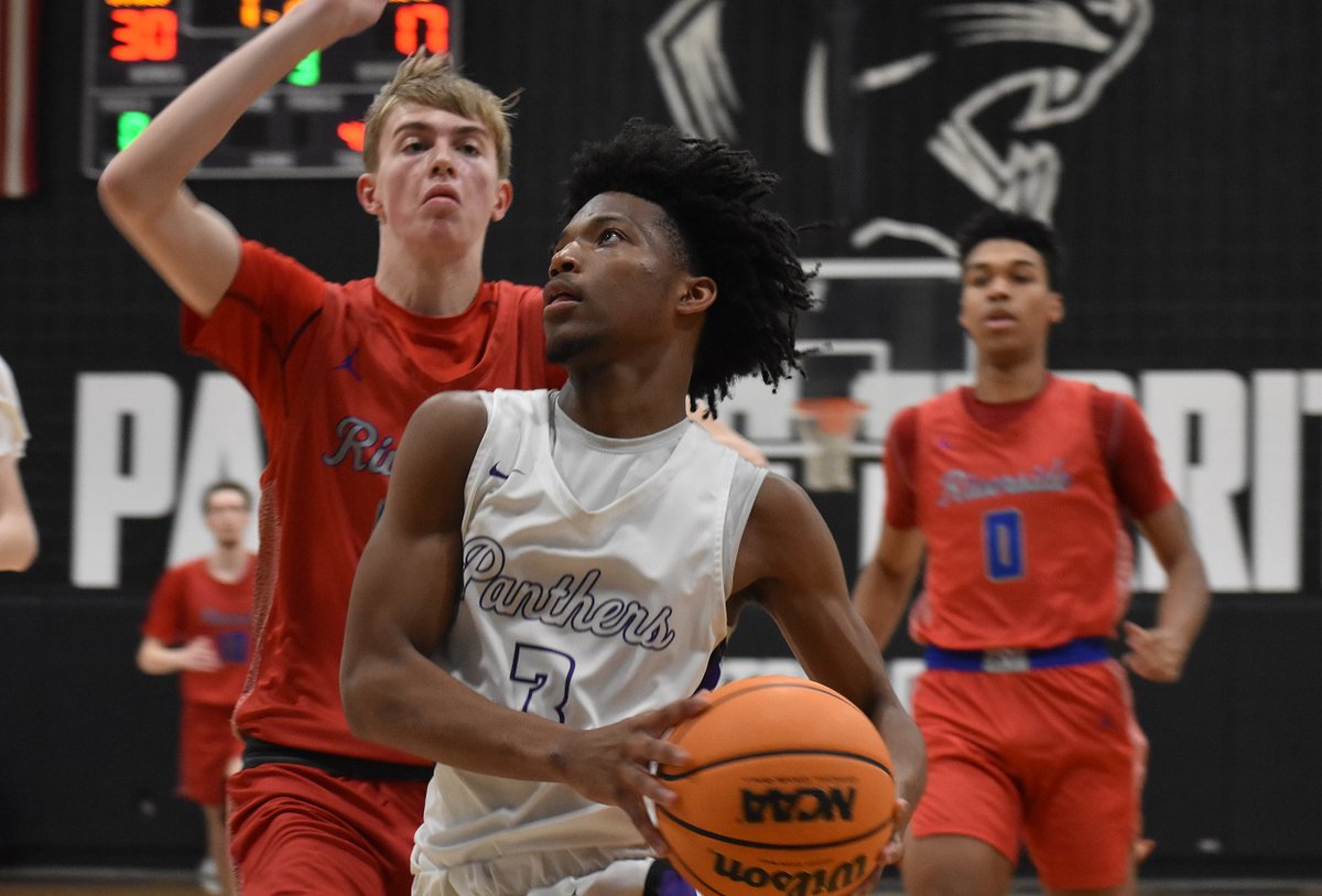 novahoopsCom's tweet photo. Our Junior All-NOVA team, boys public schools. The guards on this list absolutely poured in points this season, and that extends far into HM. Our selections, here: https://t.co/madPRzjAht https://t.co/0KCNmjArCA