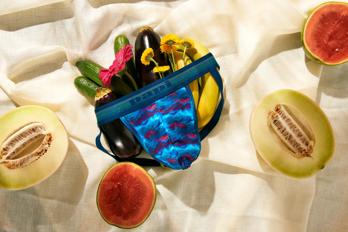 Keep it fresh. (We're not talking about the fruit.)

Shop now at wearpapi.com