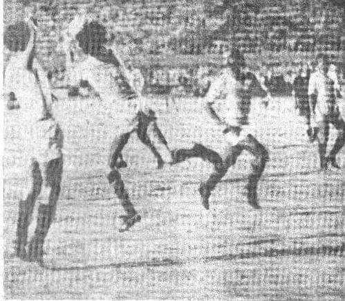 ebfchistory's tweet image. #OnThisDay on 9 May 1978, #EastBengalFC lifted their first #FederationCup title (jointly) after the replayed final ended 0—0 against #MohunBagan at the Nehru Stadium, Coimbatore. The first final also ended 0—0 on 7 May. EB won the title in their maiden appearance.

#KolkataDerby