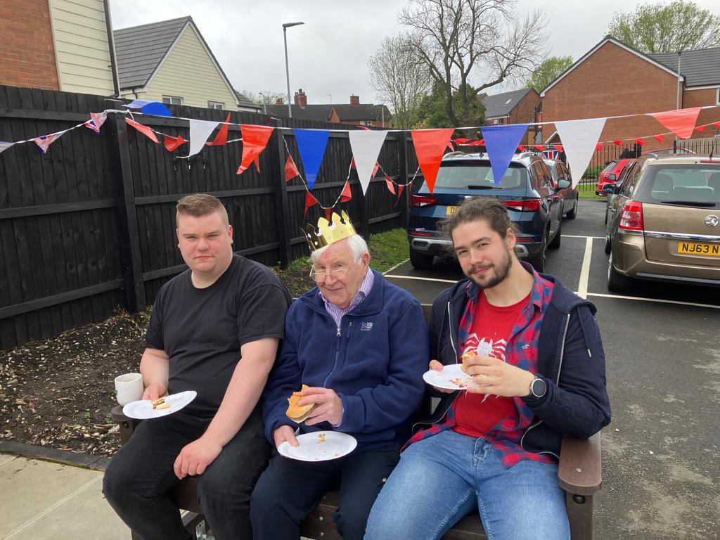 Celebrating the kings coronation today with a BBQ <a href="/ExpressandStar/">Express & Star</a> <a href="/WolvesCouncil/">Wolves Council</a>