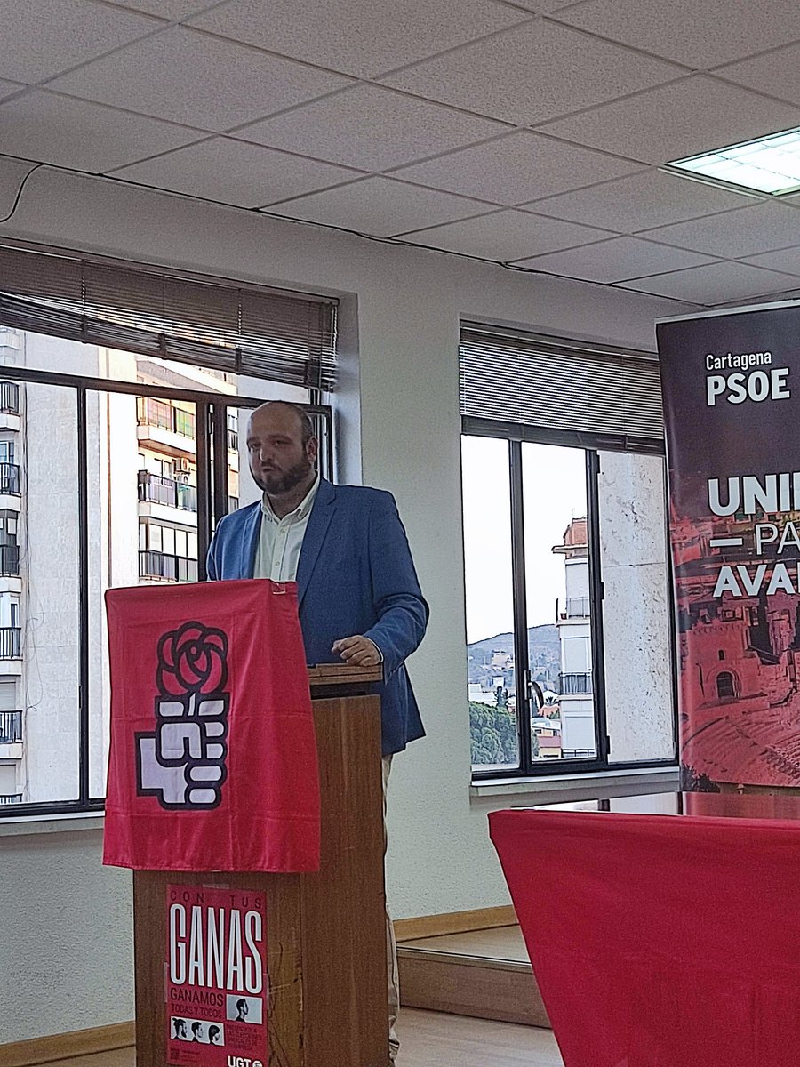 mselico's tweet photo. Empezamos la reunión del comité municipal del @psoe_ct para el debate y aprobación del #Programaelectoral para las próximas elecciones del 28M en el municipio de #Cartagena
Un programa con mirada larga para la transformación necesaria🌹
#TusRazonesMisMotivos #LiderandoelProgreso https://t.co/Uz0CrkxIEF