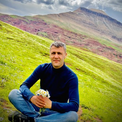 EmrullahYetik's tweet photo. #YeniProfilResmi https://t.co/2aMOkZ2Edn